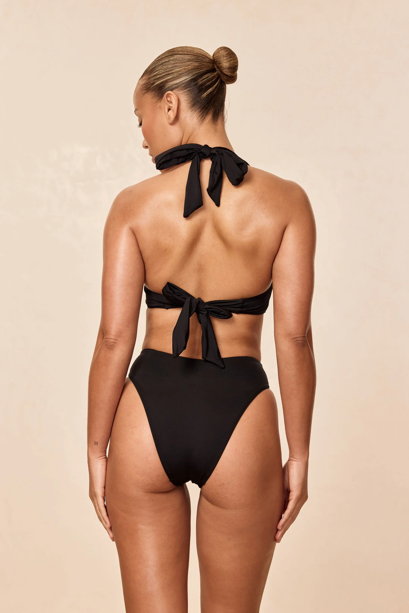 Amalfi Top - Black - Image 4