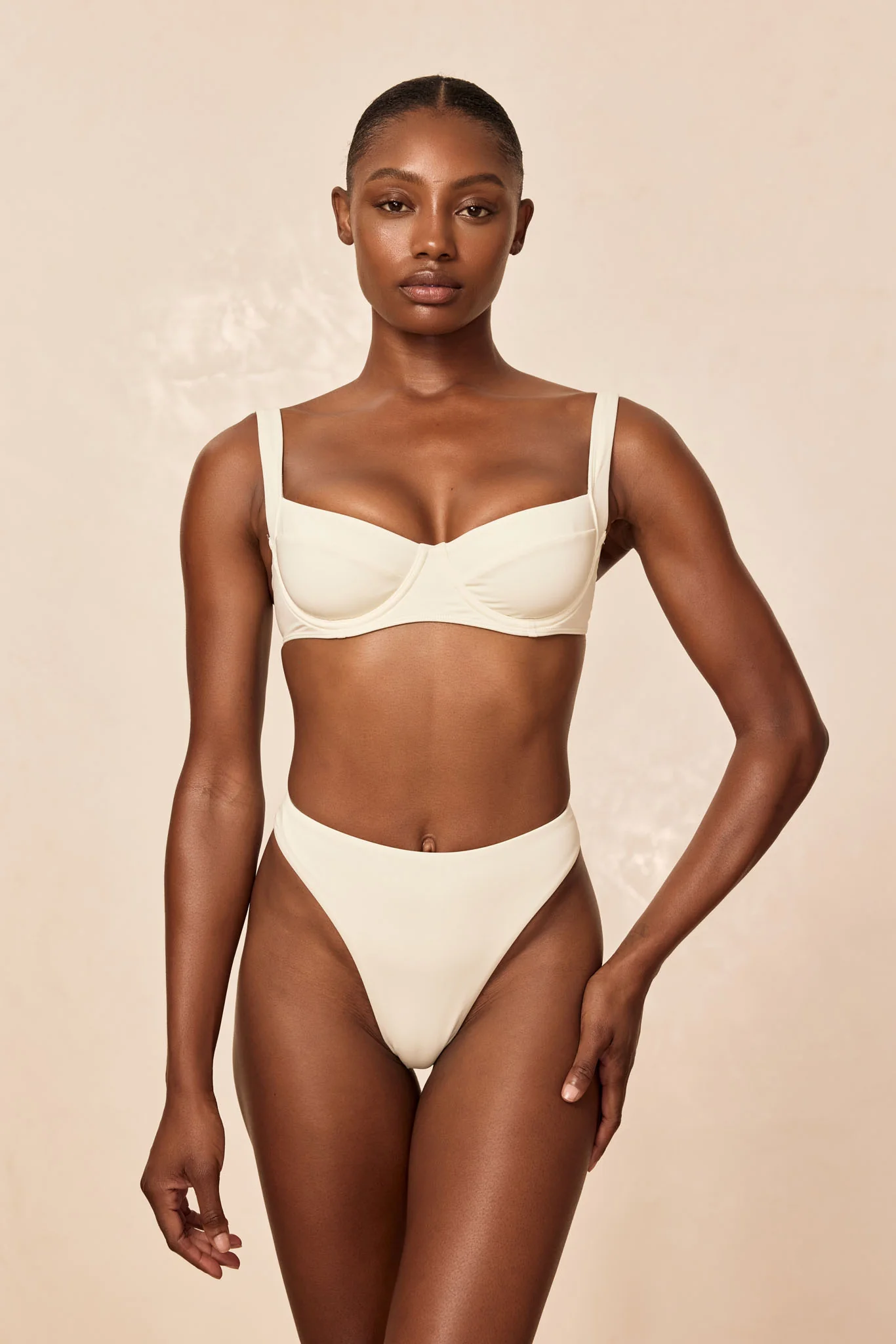 Capri Thong - Ivory - Image 3