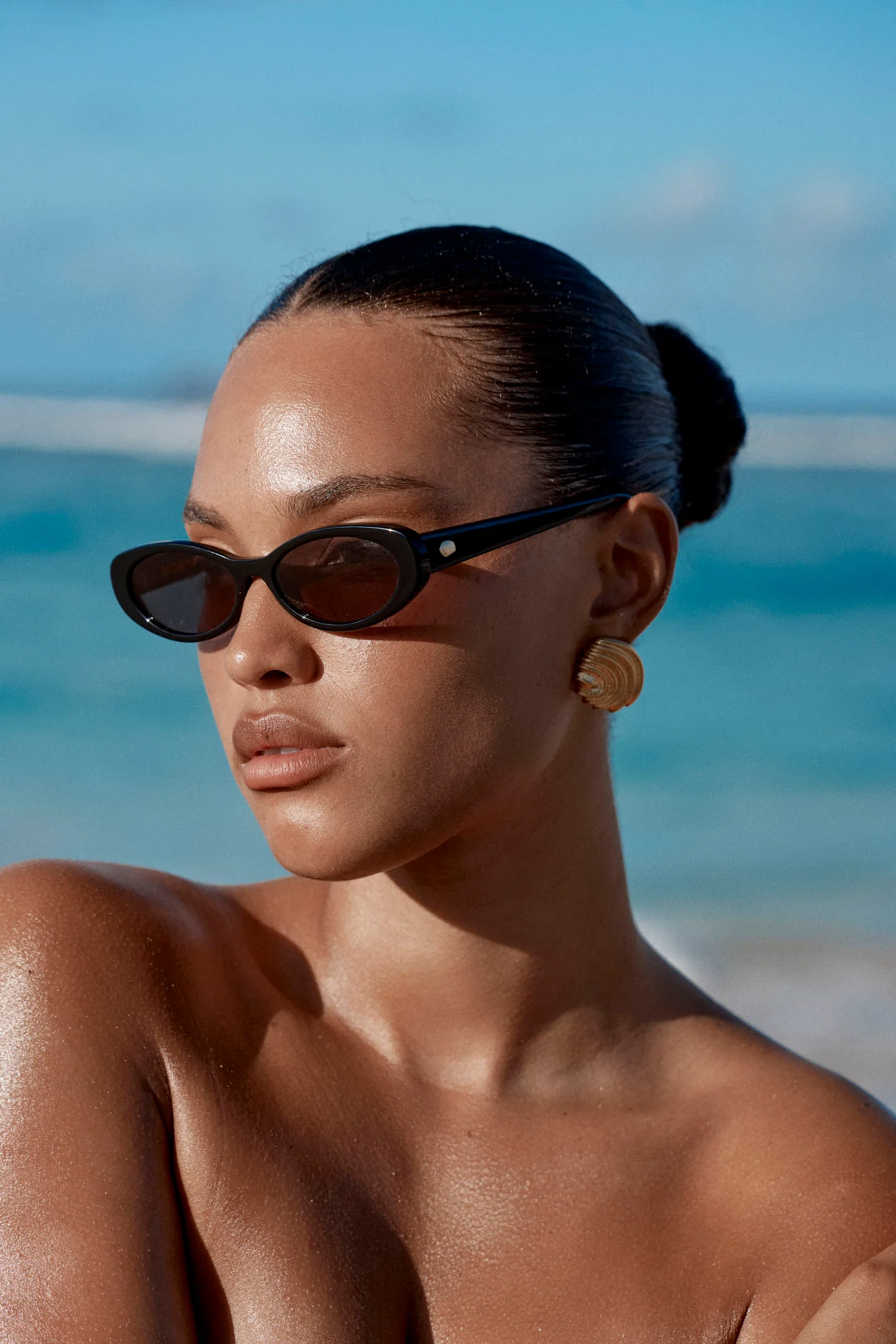 Milano Sunglasses - Black - Image 2